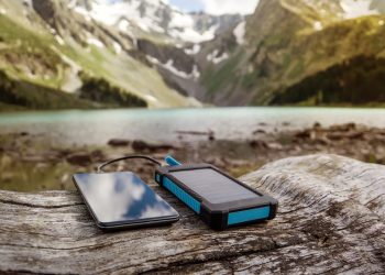 chargeur solaire randonnée