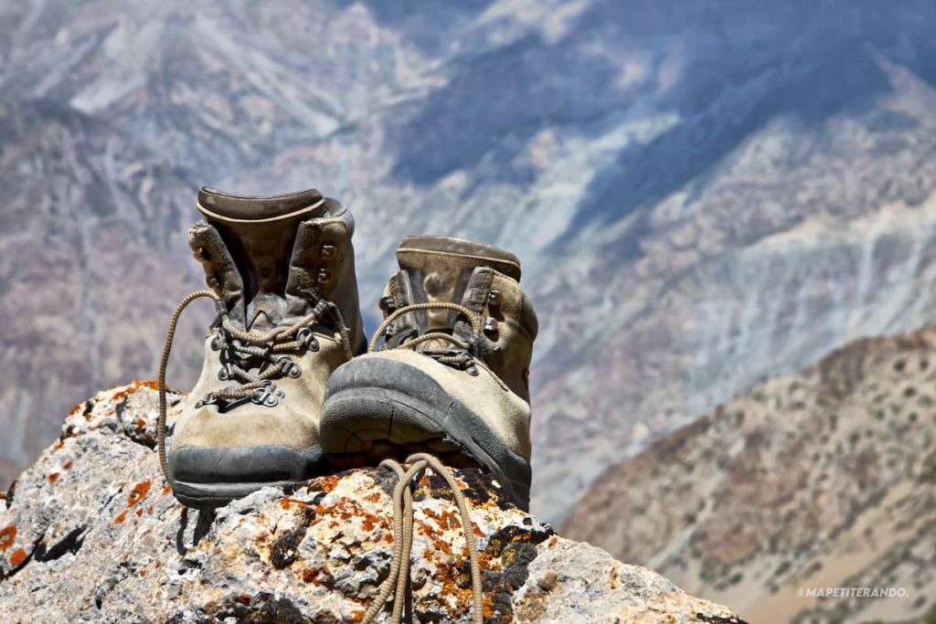 chaussures de randonnée usées