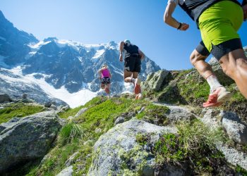 fast hiking