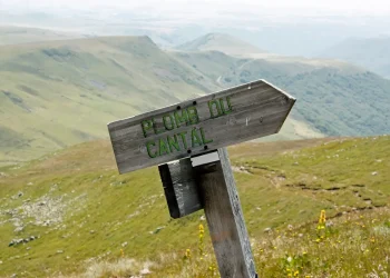 scandale dans le cantal