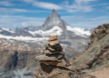 cairns en randonnée
