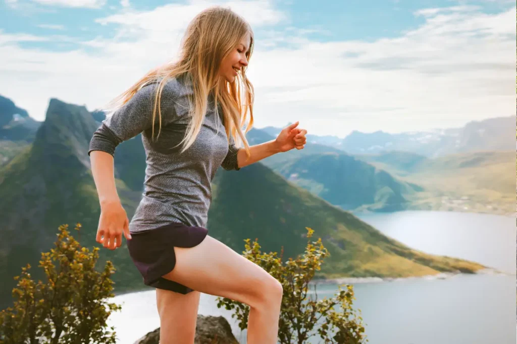 fast hiking