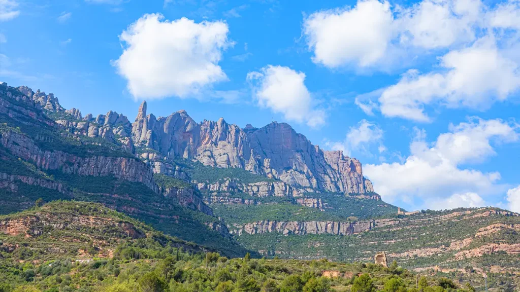 Coves del Salnitre