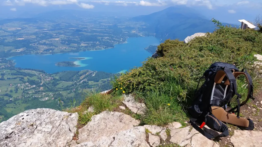 tour lac aiguebelette