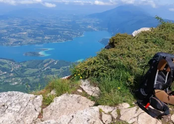 tour lac aiguebelette