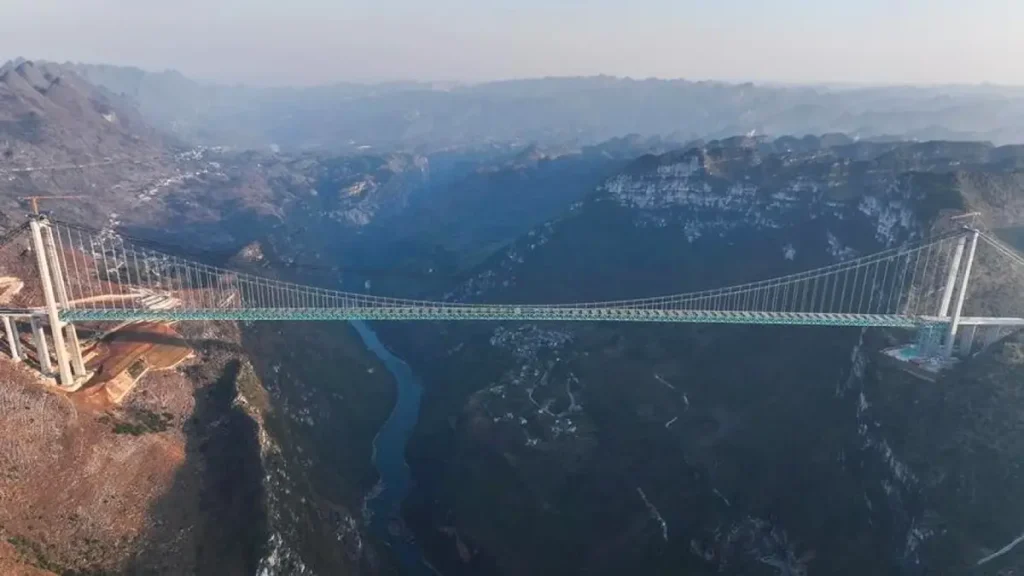 pont canyon de Huajiang