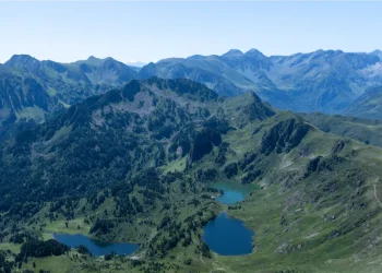 etang bleu
