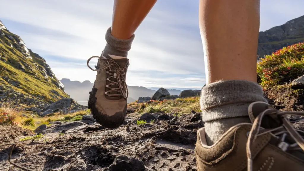 courir en chaussures de randonnée