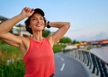 femme qui marche