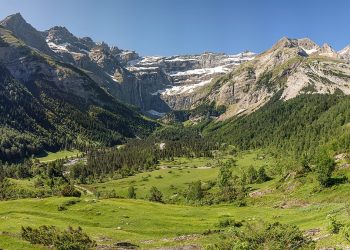 Cirque de Gavarnie, paysage emblématique du Tour de France 2026 à découvrir en randonnée