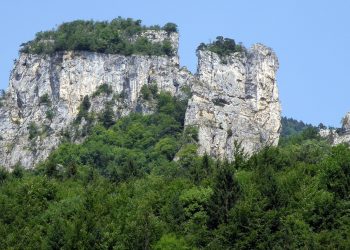 Les Tours Saint-Jacques d’Allèves dans le massif des Bauges