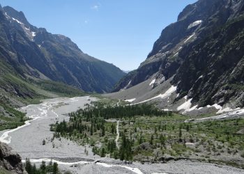 Vue du Pré de Madame Carle et de la haute vallée avant les intempéries de 2026