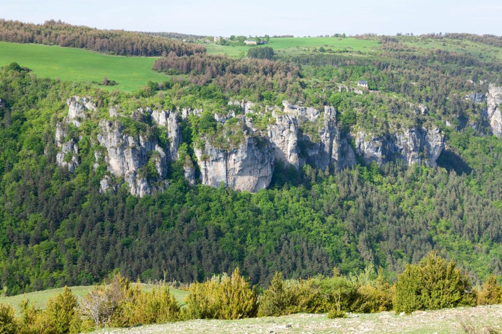 Ce plateau de Lozère surnommé « Mongolie française » culmine à 1 247 m